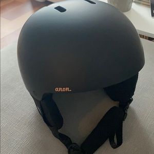 Burton ski/snow helmet